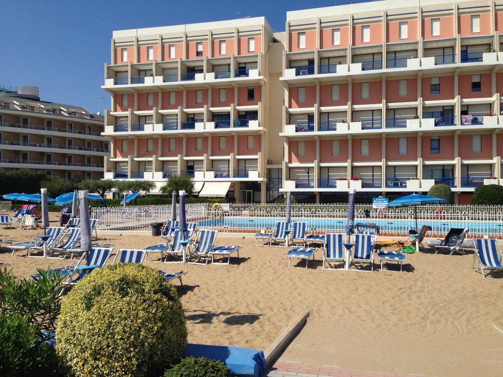 Residence Penelope - Walterigato Apartments Solo Per Famiglie Lido di Jesolo Buitenkant foto