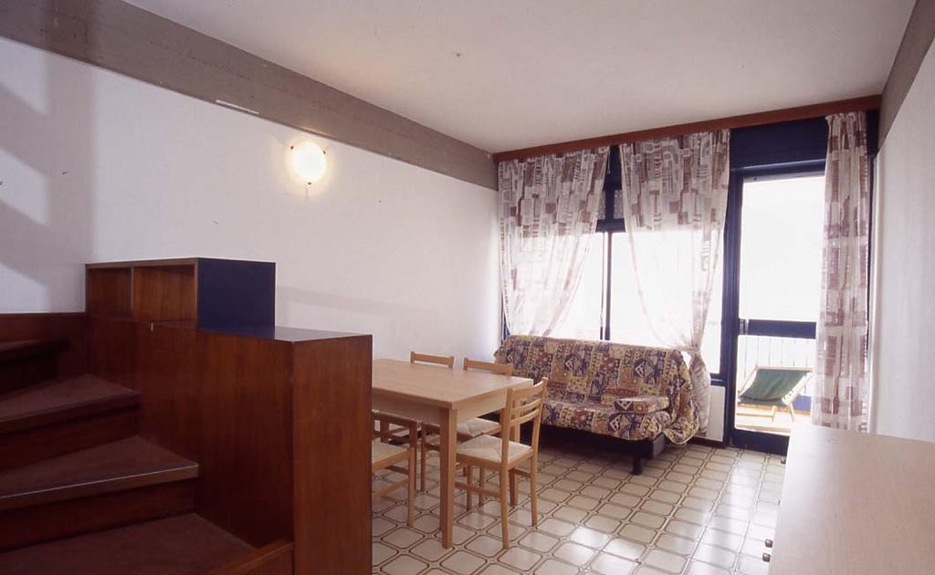 Residence Penelope - Walterigato Apartments Solo Per Famiglie Lido di Jesolo Buitenkant foto